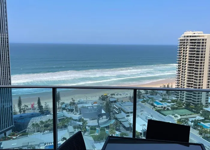 H Luxury Apartment At Surfers Paradise High Floor Gold Coast