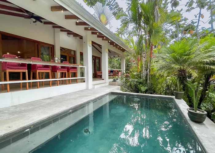 Villa Tropical Casa Ventanas With Private Pool In Ma Quepos