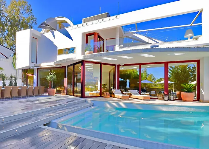 Villa White Nueva Andalucia Marbella