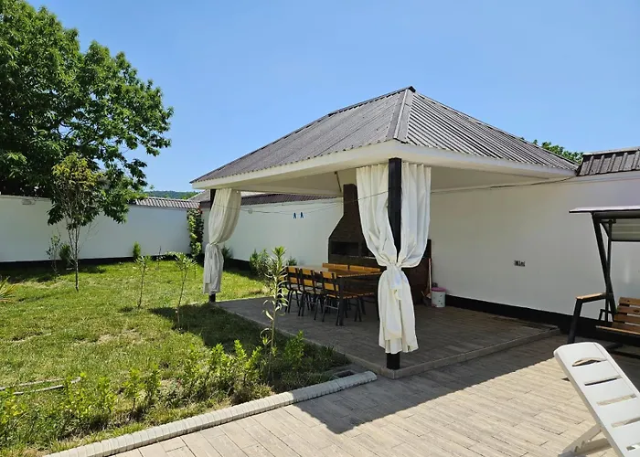 Qafqaz Milan Villa With Outdoor Heated Pool Qəbələ