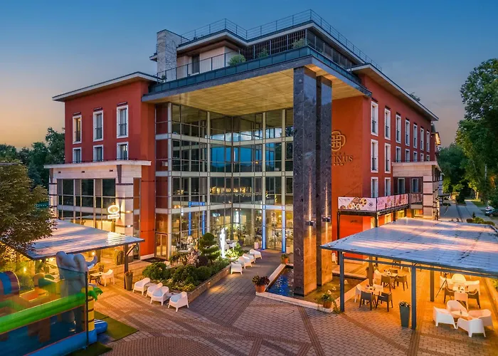Hotel Divinus Debrecen