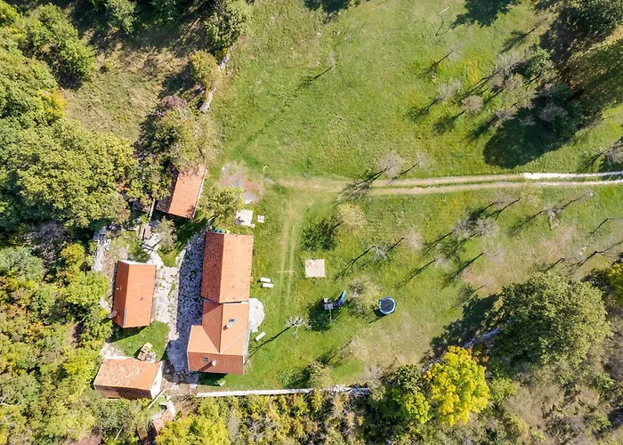 Sokol - Secret Forest House Gračac