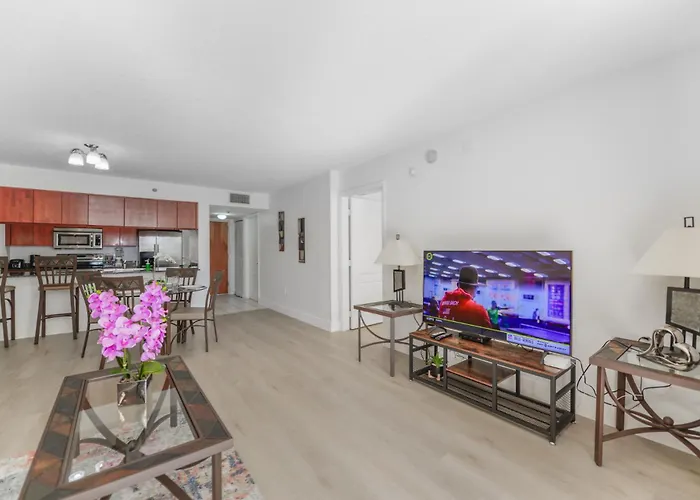 Spectacular Apartment In Heart Of Brickell Miami