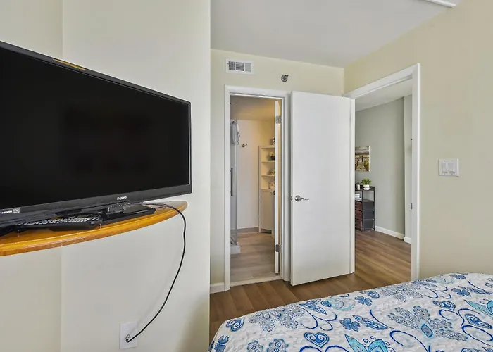Beachfront Bliss! Condo In North Myrtle Beach