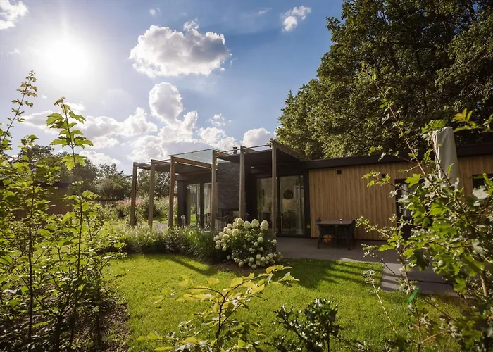 Mooi Twente Lodges - Prive Spa En Sauna Markelo