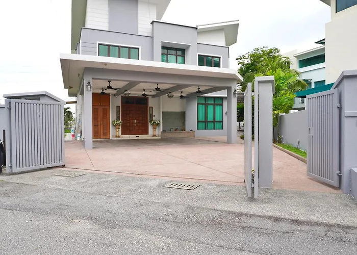 40P, Subang Villa With Pool/Bbq/Karaoke/Meeting Subang Jaya