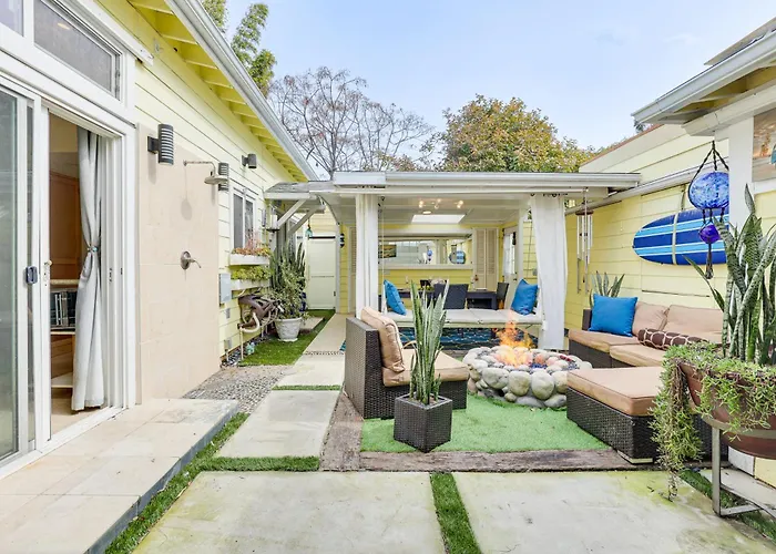 Carlsbad Bungalow Patio, Hot Tub, Close To Beach!