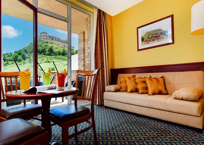 Hotel Kapitany Wellness Sümeg