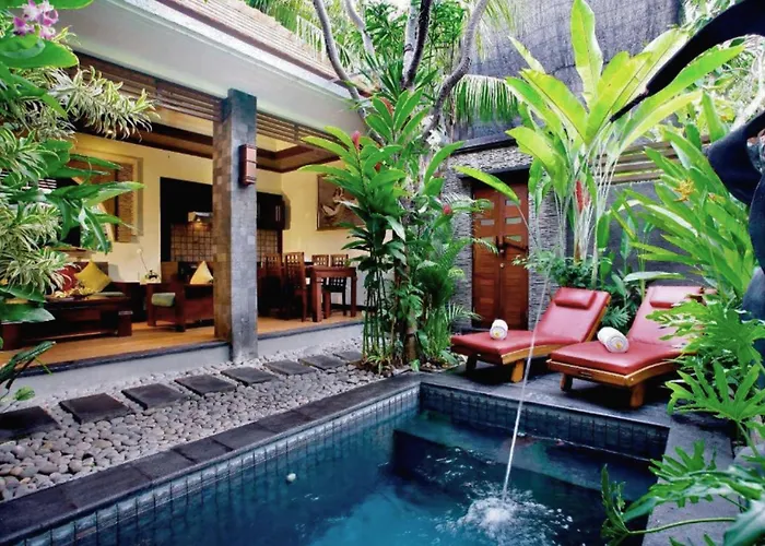 Catra 3 Bedroom Private Pool Villa Seminyak