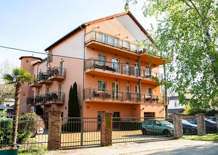 Hotel La Riva Siófok
