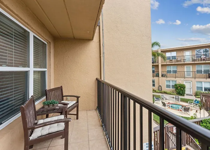 South Padre Island Gulf Getaway With Pool Condo