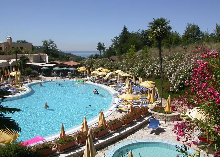 Le Torri Del Garda Familyspa Resort Torri Del Benaco
