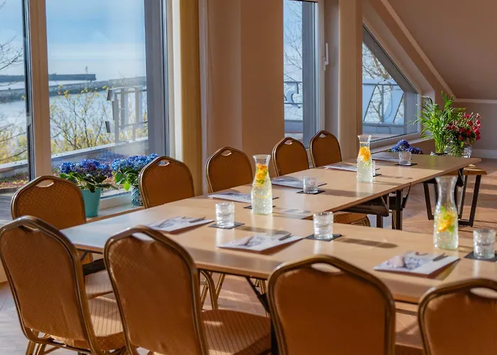 Hotel Szerokie Wody Sea & Sand Stolpmünde