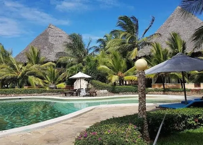 Tembo 2 Beach Cottage, With Pool & Spa Malindi