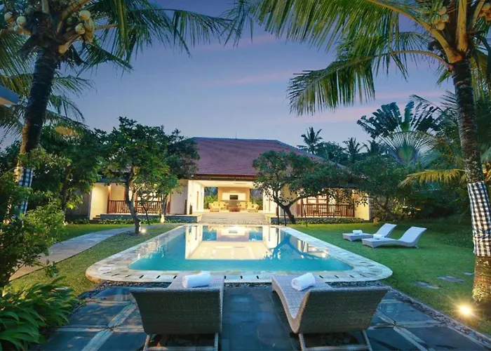 Flower Green 3 Bedroom Private Pool Villa Ubud