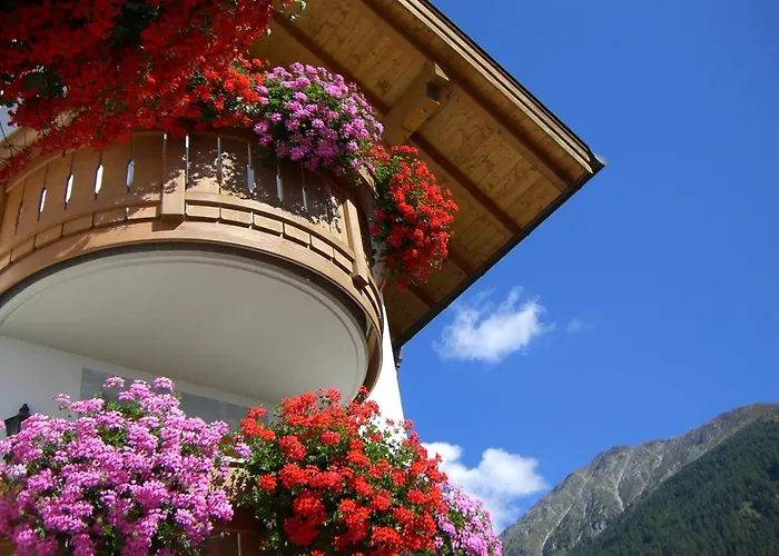 Hotel Alpenrose B&B Suites&Apartements Vals