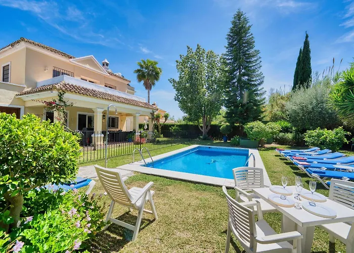 1106 Marbella Large Family Villa Estepona