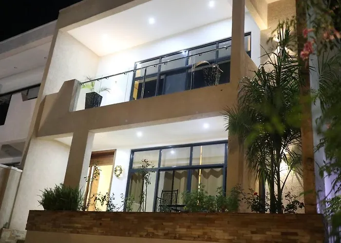 Mountain Views 4 Bedrooms House Kigali