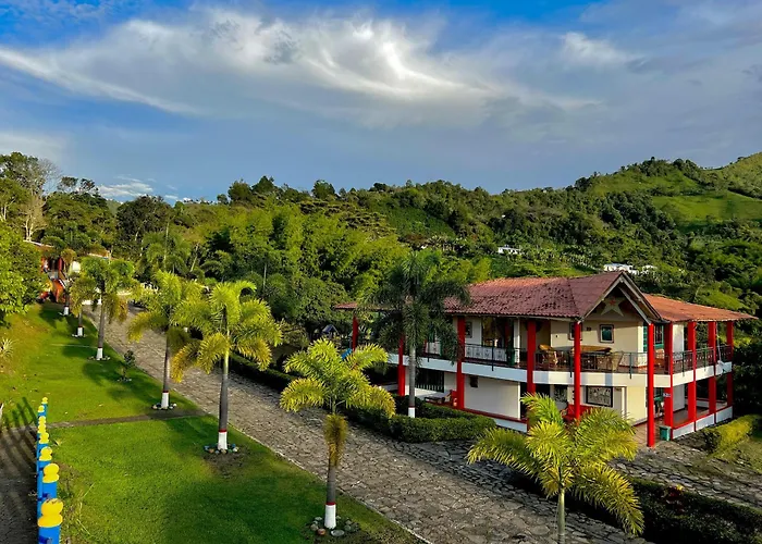 Finca Hotel Guayacundo Vergara