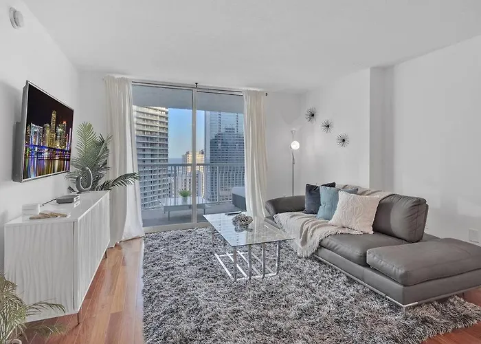 Cozy 1Bed 1Bath Overlooking Brickell Skyline Miami