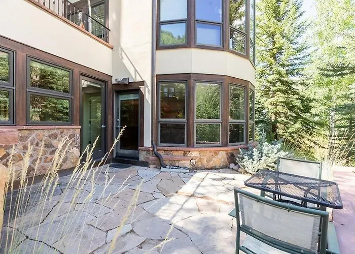 Ski In Ski Out Condo With Access To Vail Mountain