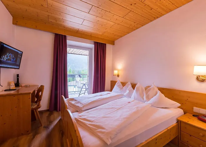 Hotel Dolomiten Toblach