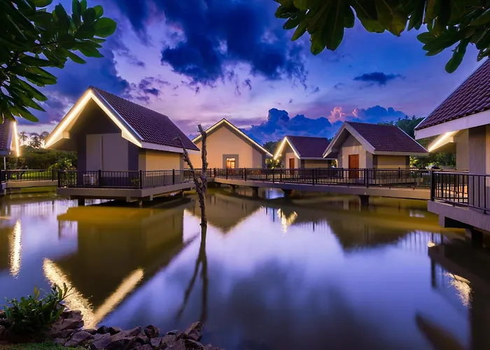 Araliya Beach Resort & Spa Unawatuna- Where You Meet The Sea All Year