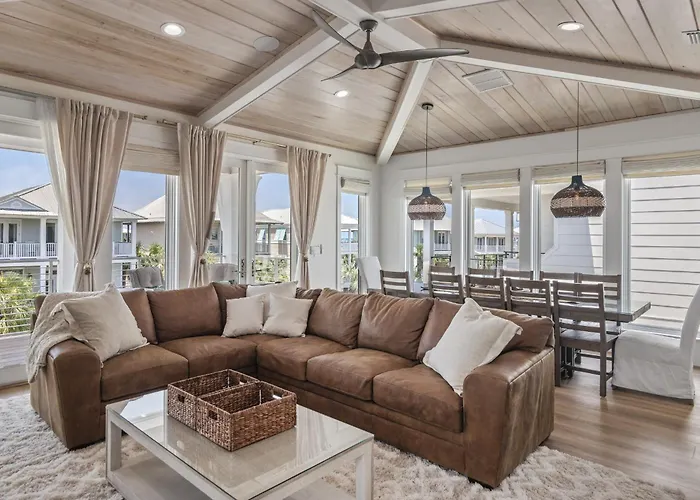Esmeralda At Destin Pointe Resort