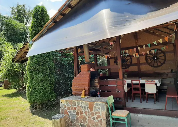 Villa House Of Rei With Hot Tube Vidolm