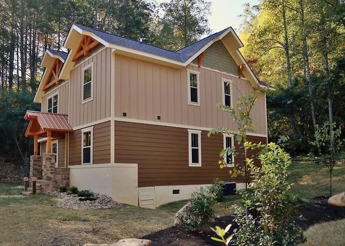Misty Mountainside By Eden Crest Vacation Rentals Pigeon Forge