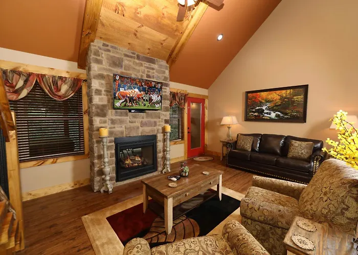 Misty Mountainside By Eden Crest Vacation Rentals Pigeon Forge