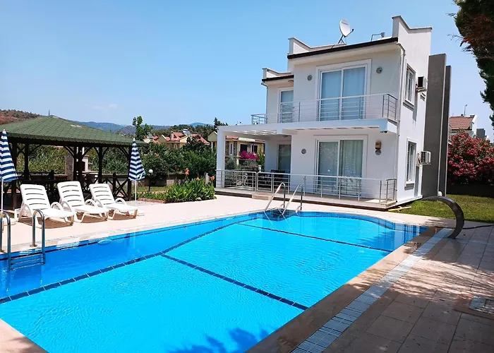Lighthouse Tulip Villas Fethiye