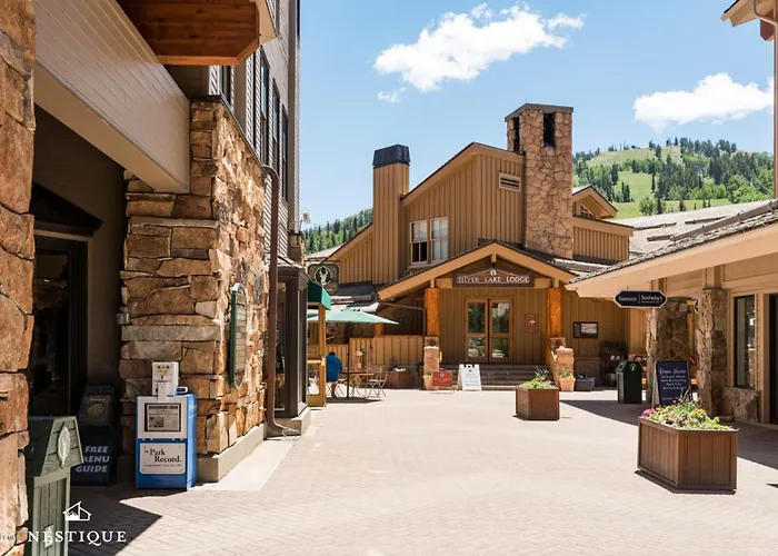 Royal Plaza Retreat At Silver Lake Village In Deer Valley Ski-In Ski-Out Condo Hosted By Nestique Park Stadt