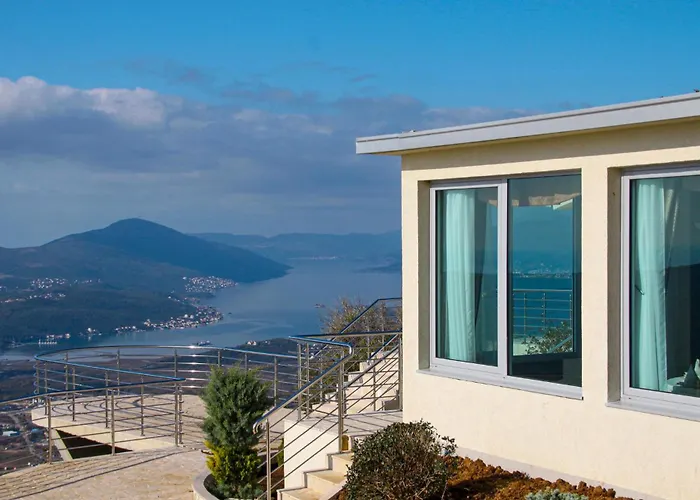 Awesome Home In Kotor