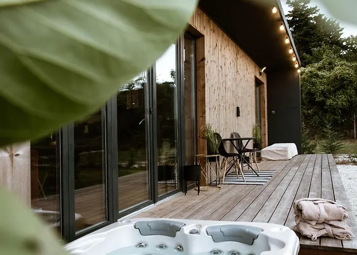 Halacs Homes- Boutique Cabins, Boutique Cabin Balatonalmádi