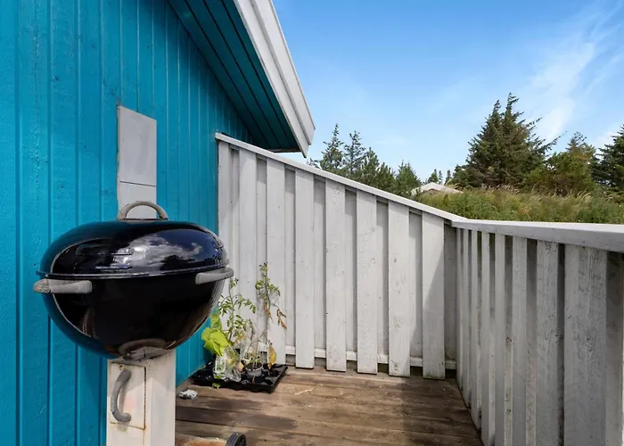 Skytten 5 - Environmentally Friendly Holiday Home Blokhus