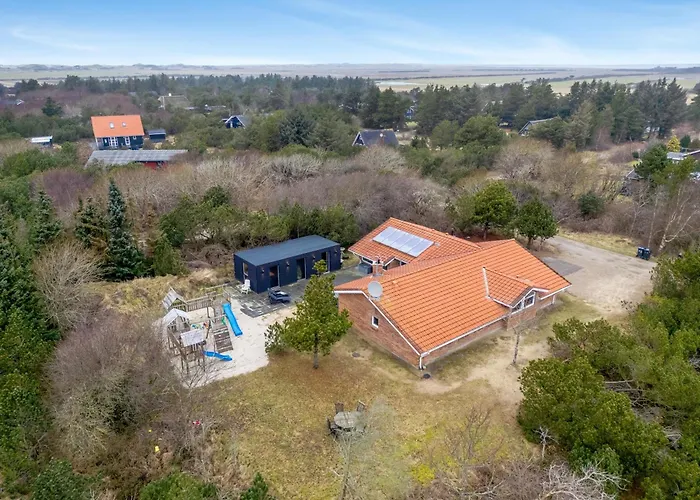 Large Pool House With Activity Room - 1014 Ringkøbing