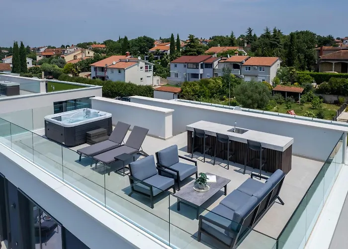 Lovely Home In Nova Vas With Sauna Poreč