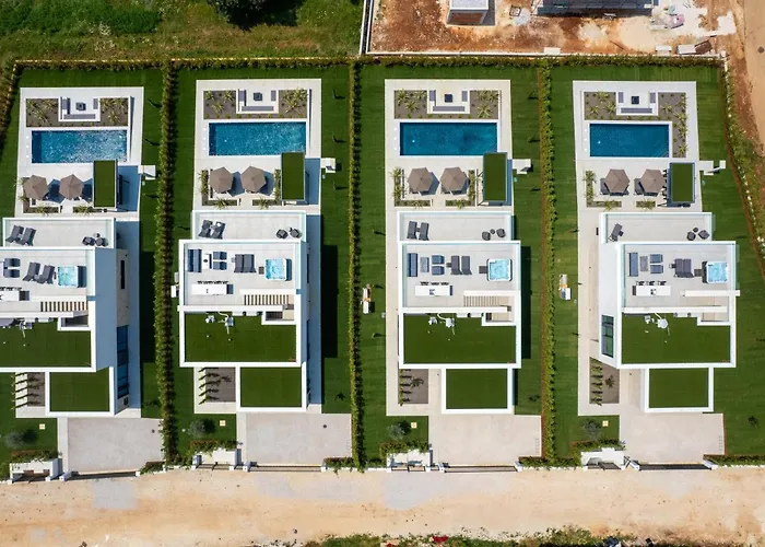 Amazing Home In Nova Vas With Sauna Poreč