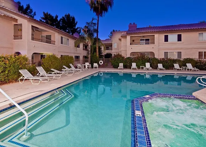 Central Area, Heated Pool, Hot Tub, Bbq, & More Scottsdale