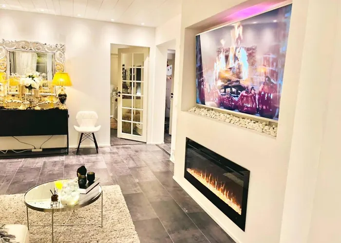 Luxe Family 3Br Private House In Espoo With Sauna, Seasonal Jacuzzi & Free Parking - 30 Min From Central Helsinki