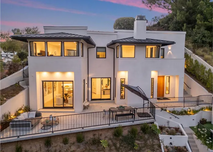 Belden Modern Villa Los Angeles
