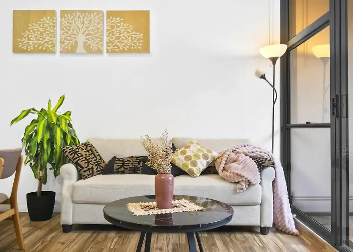 Cozy 2Beds Apt With Pool Access In Waterloo Sydney
