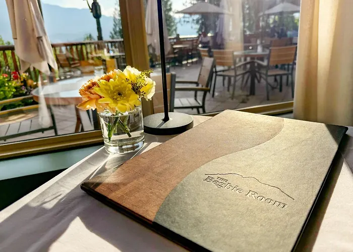 Coast Hillcrest Hotel Revelstoke