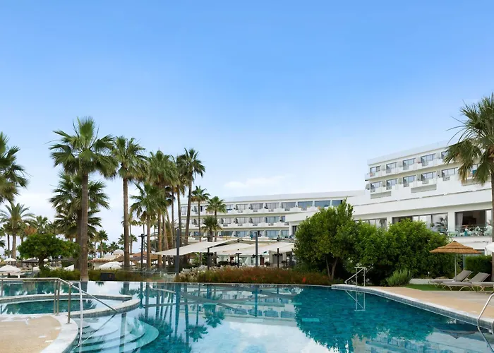 St George Beach Hotel&Spa Resort Klorakas