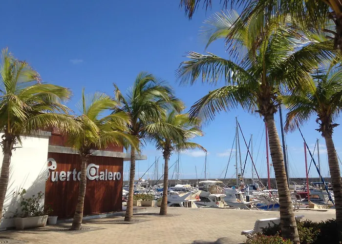 Villa Las Palmitas - Sea Views - Private Pool - Hot Tub - Table Tennis Puerto Calero