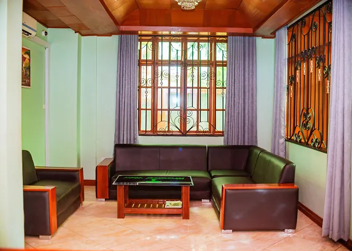Hotel Graceland Arusha