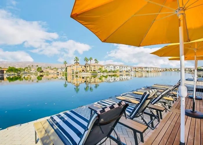 Lakeside Luxury Indio