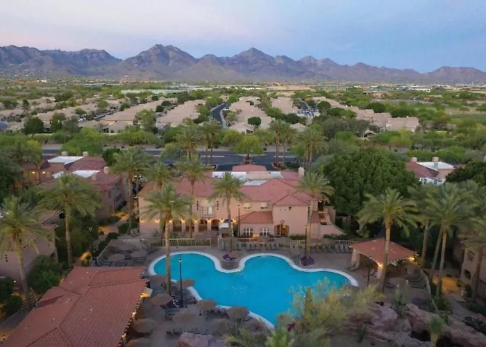 Enjoy Two Outdoor Pools In This Resort Setting 1Bd Resort Condo Scottsdale
