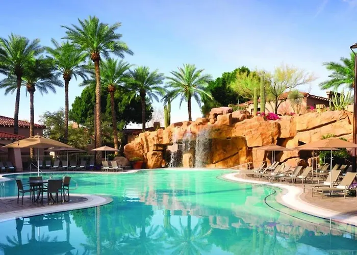 Enjoy Two Outdoor Pools In This Resort Setting 1Bd Resort Condo Scottsdale